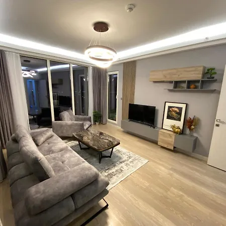 Panorama Sky & Wellness Apartment